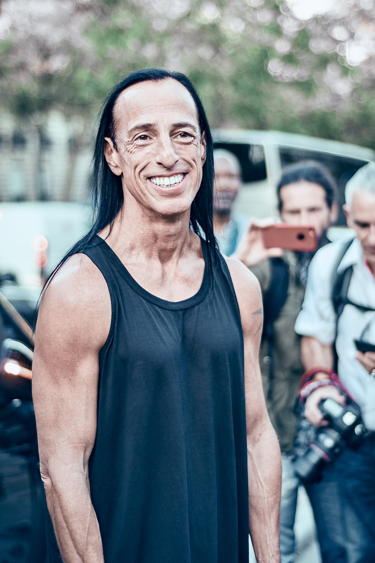 Rick Owens - scrap_google_ccl