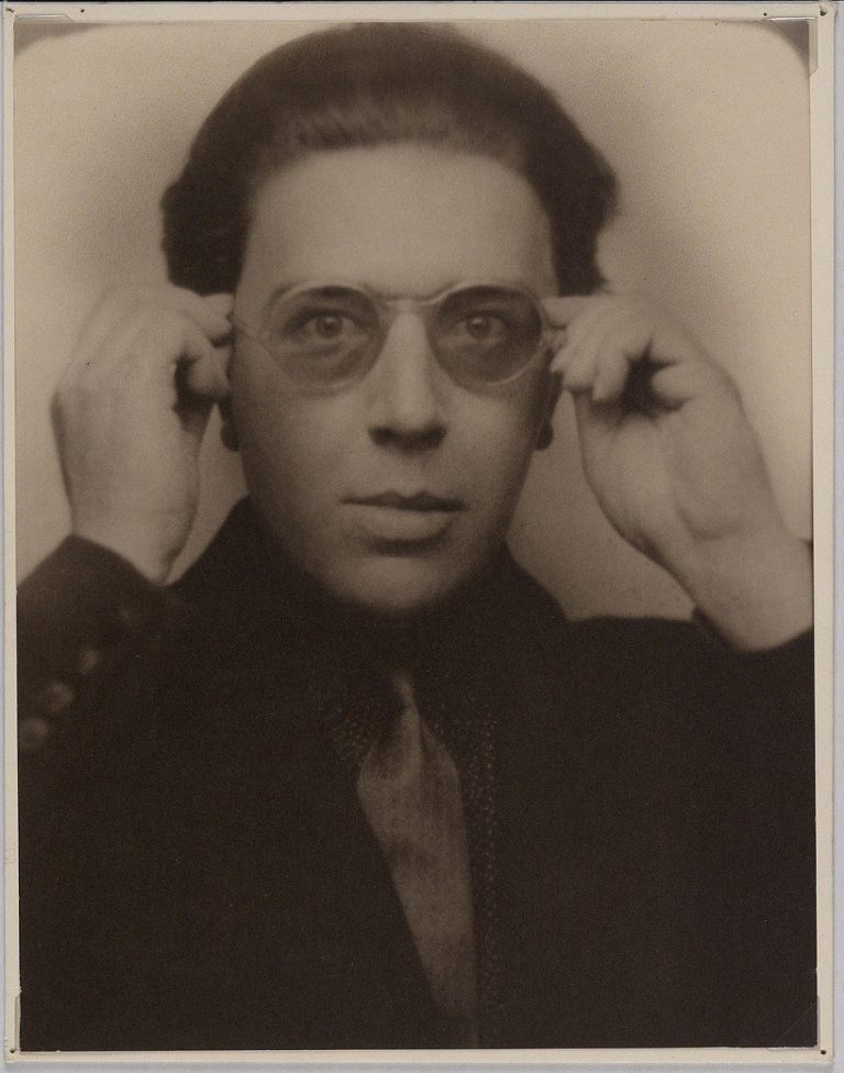 André Breton Parents, Partenaire, Âge, Taille, Valeur Nette, Enfants