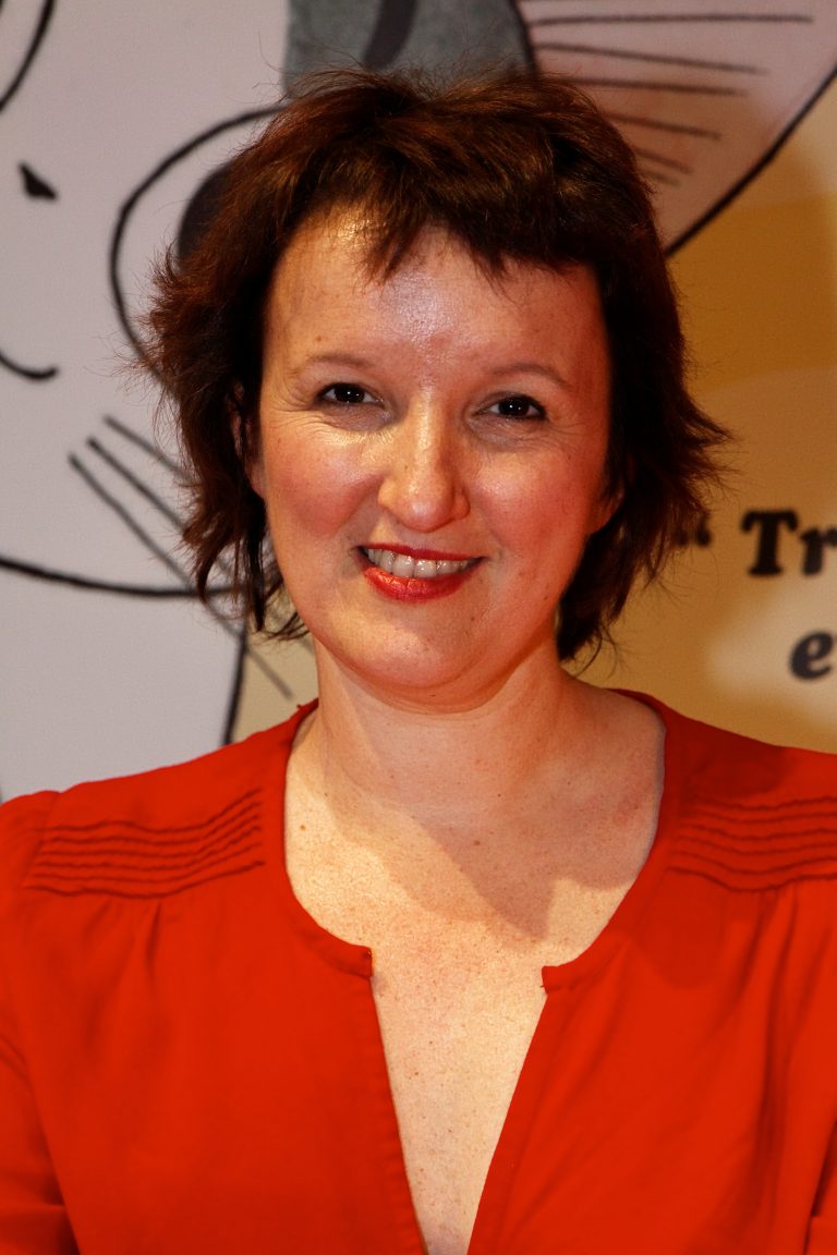 Anne Roumanoff Parents, Partenaire, Âge, Taille, Valeur Nette, Enfants