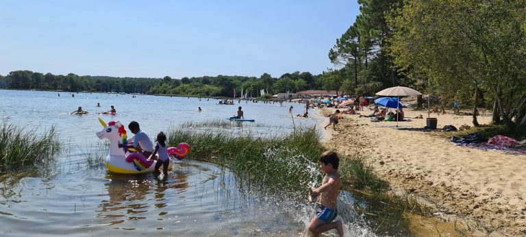 Baignade Âge, Taille, Valeur Nette, Enfants, Parents Et Partenaire