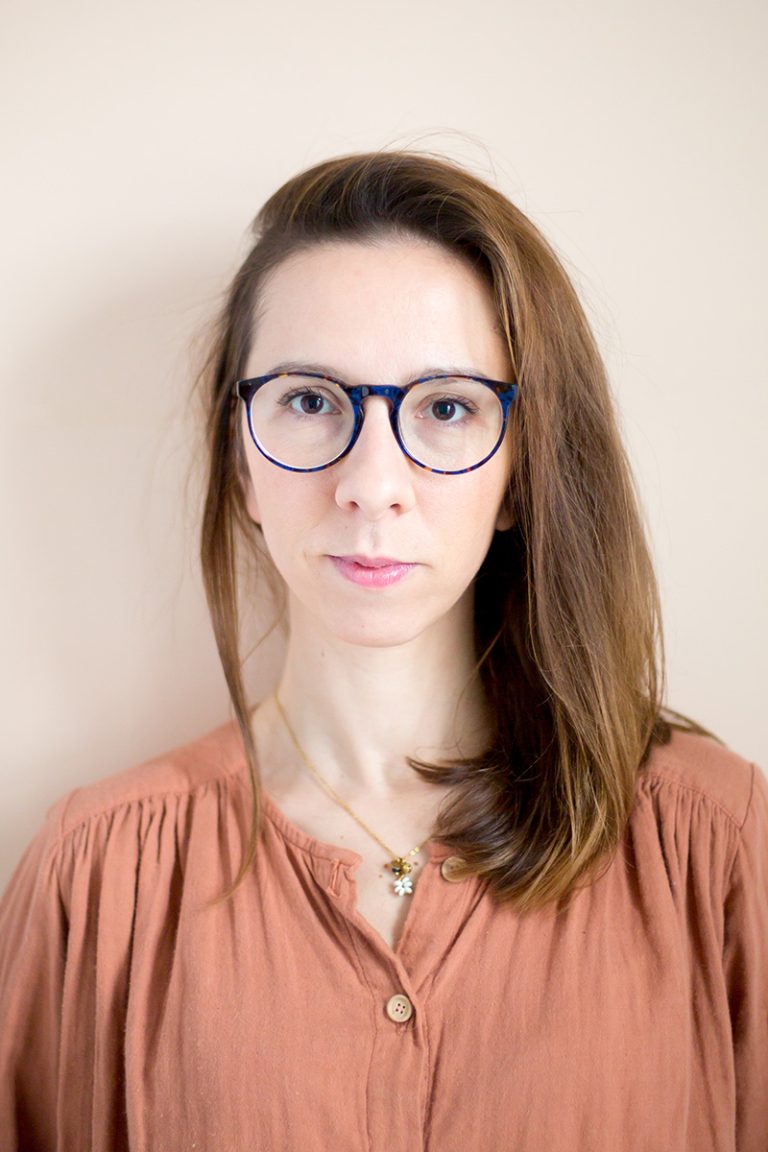 Coralie Ferreira Valeur Nette, Âge, Taille, Famille, Petit Ami, Religion Et Carrière