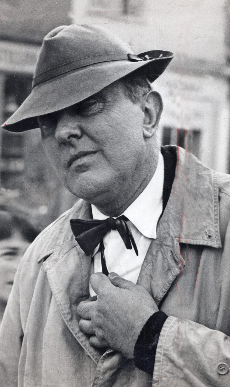 Jacques Tati Biographie, Ville Natale, Valeur Nette, Petite Amie Et Enfants