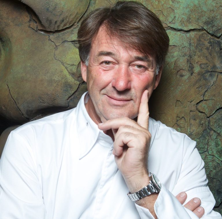 Jean-Pierre Vigato Valeur Nette, Enfants, Parents Et Partenaire, Âge, Taille,