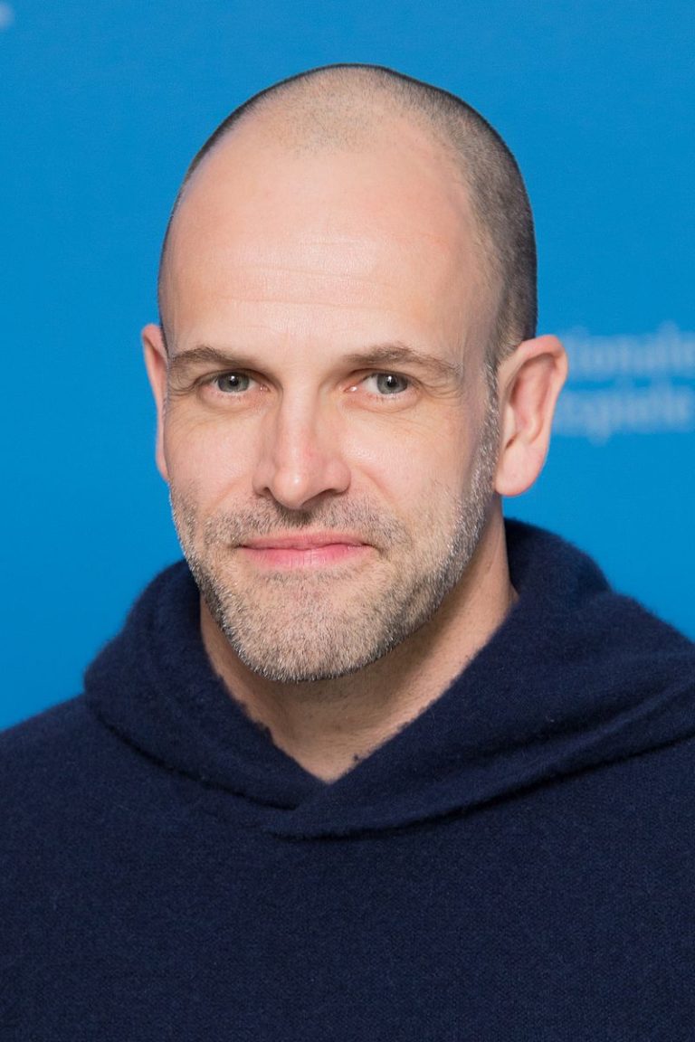 Jonny Lee Miller Enfants, Parents, Partenaire, Âge, Taille, Valeur Nette