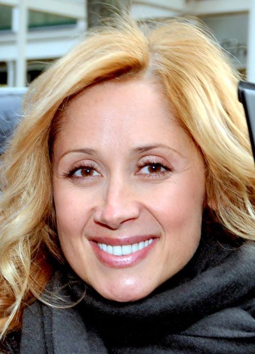 Lara Fabian - scrap_google_ccl