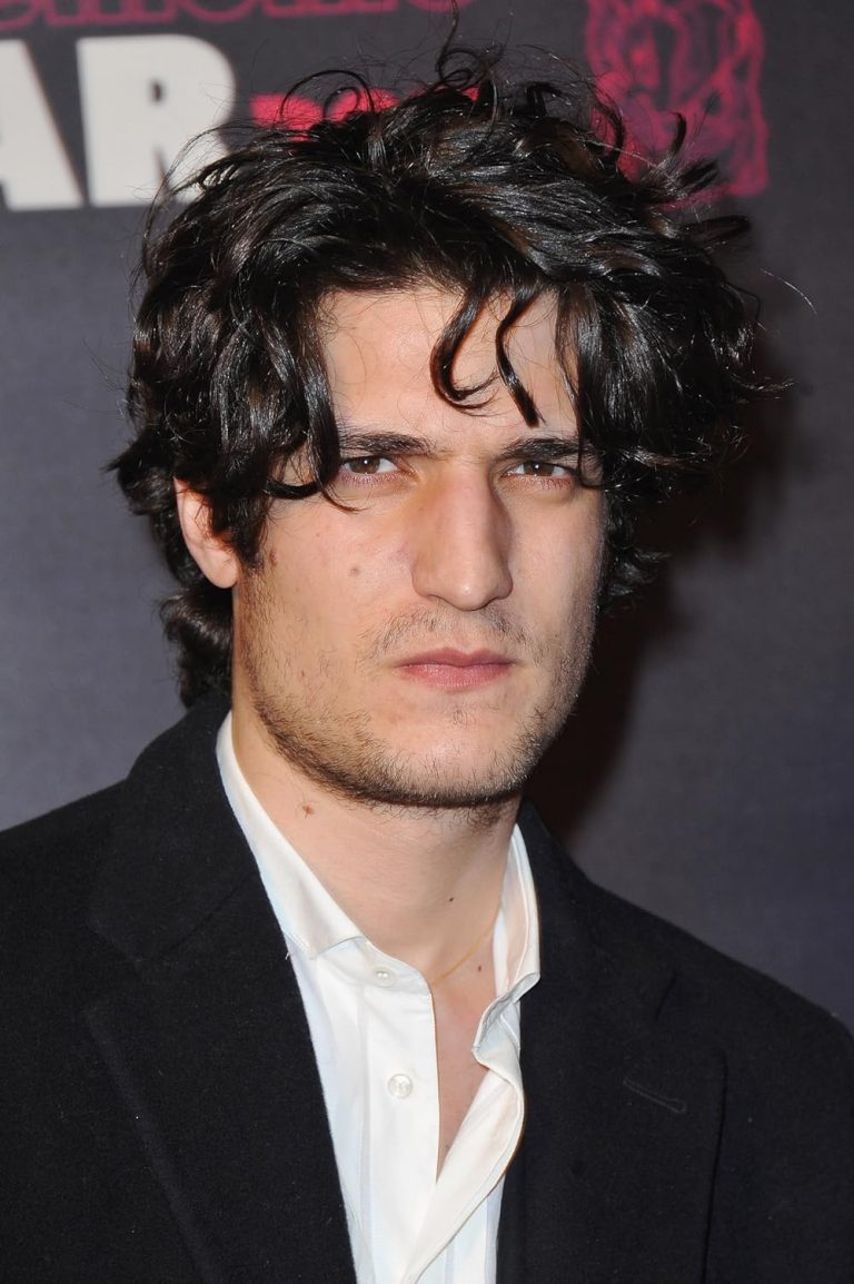 Louis Garrel Ville Natale, Valeur Nette, Petite Amie, Enfants,Biographie