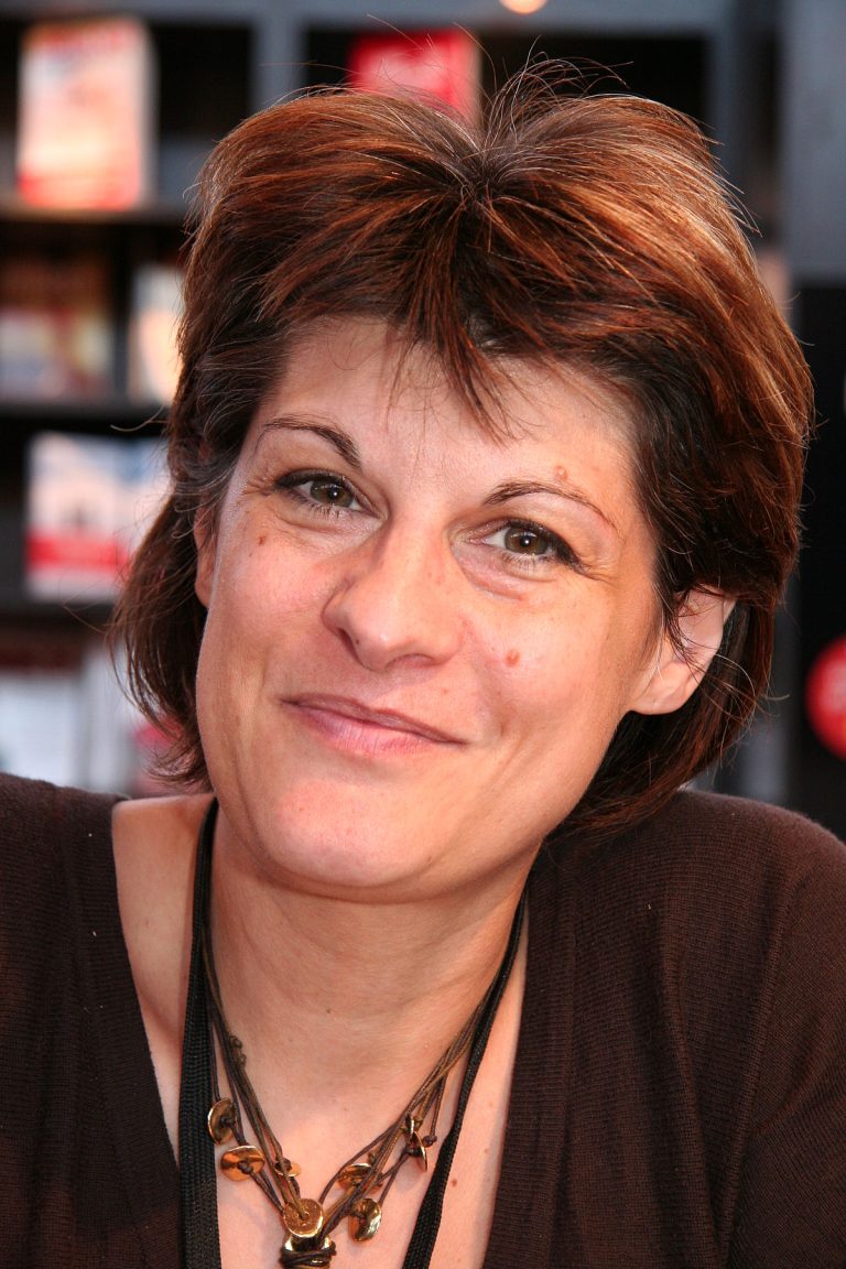 Mireille Calmel Ville Natale, Valeur Nette, Petit Ami, Enfants, Biographie