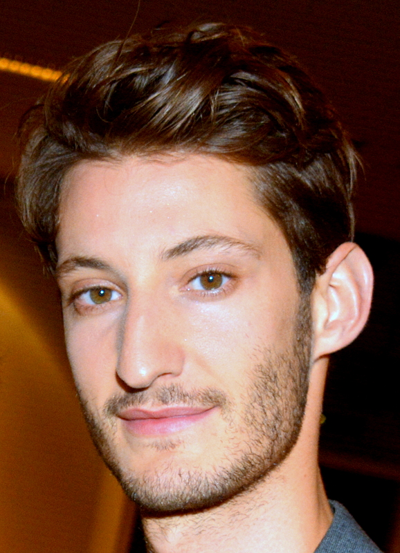 Pierre Niney Partenaire, Âge, Enfants, Poids, Actifs, Parents