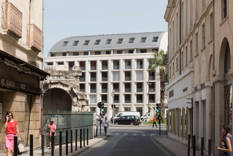 Porte De La Romain Valeur Nette, Enfants, Parents Et Partenaire, Âge, Taille,