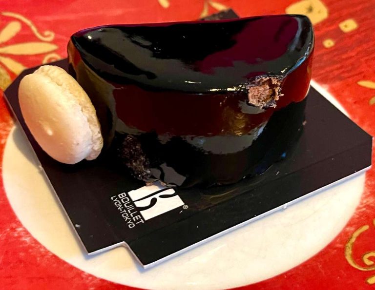 Sébastien Bouillet Religion, Carrière, Valeur Nette, Âge, Taille, Famille, Petite Amie