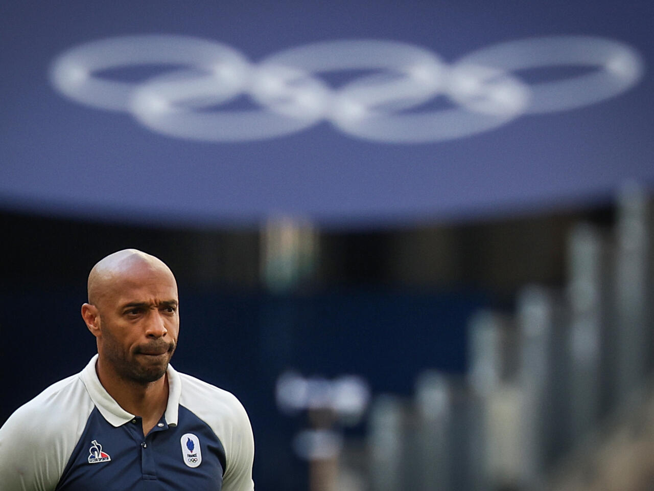 Le sélectionneur français de football Thierry Henry démissionne après l'argent olympique - gmedia